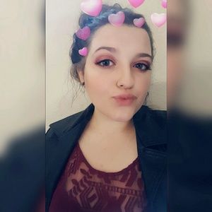 Meet your Posher, Taneisha